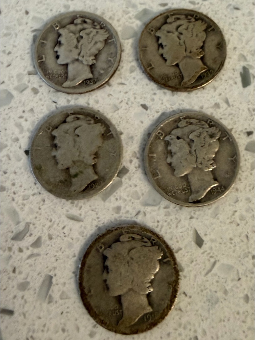 Lot of 5 Mercury Dimes 1918 1927 1937 1939 1944 90% Silver Coins